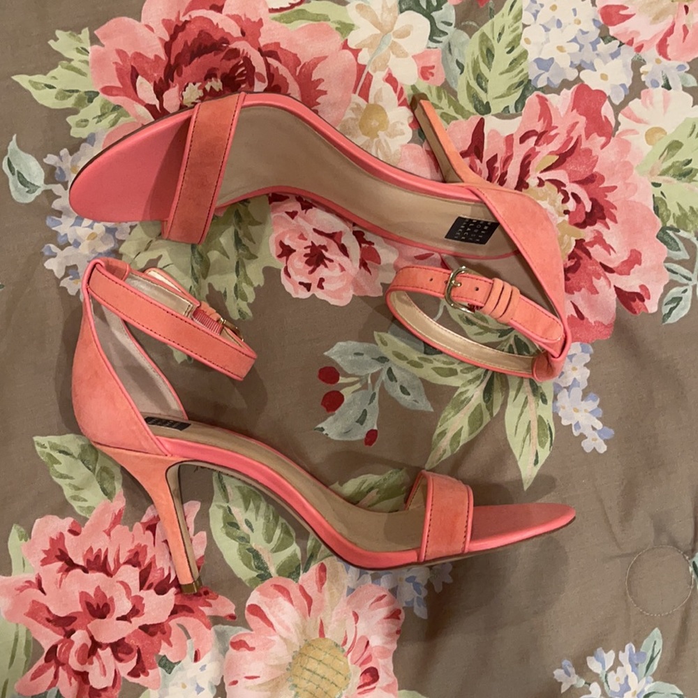 WHBM Two-Piece Suede Heels in Peach Pink Sz 9.5 - Picture 6 of 12